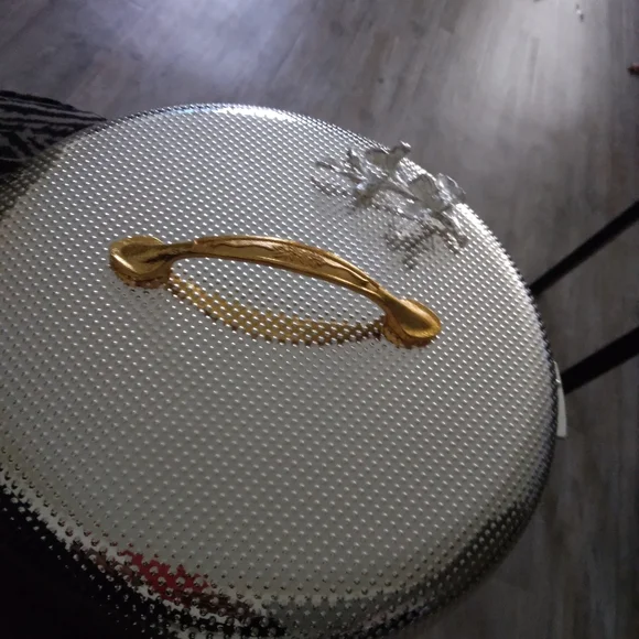 Brand new China serving pot